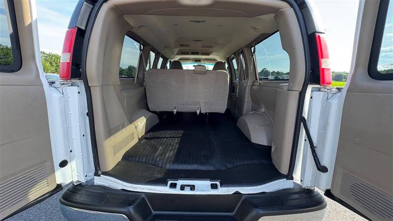 2013 GMC Savana LS 2500