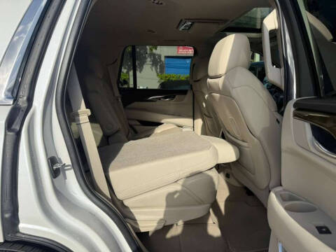 2019 Cadillac Escalade Premium Luxury
