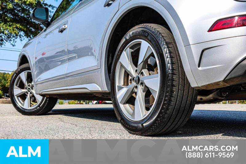 2022 Audi Q5 quattro Premium Plus 40 TFSI