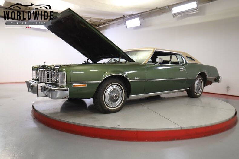 1974 Ford Thunderbird