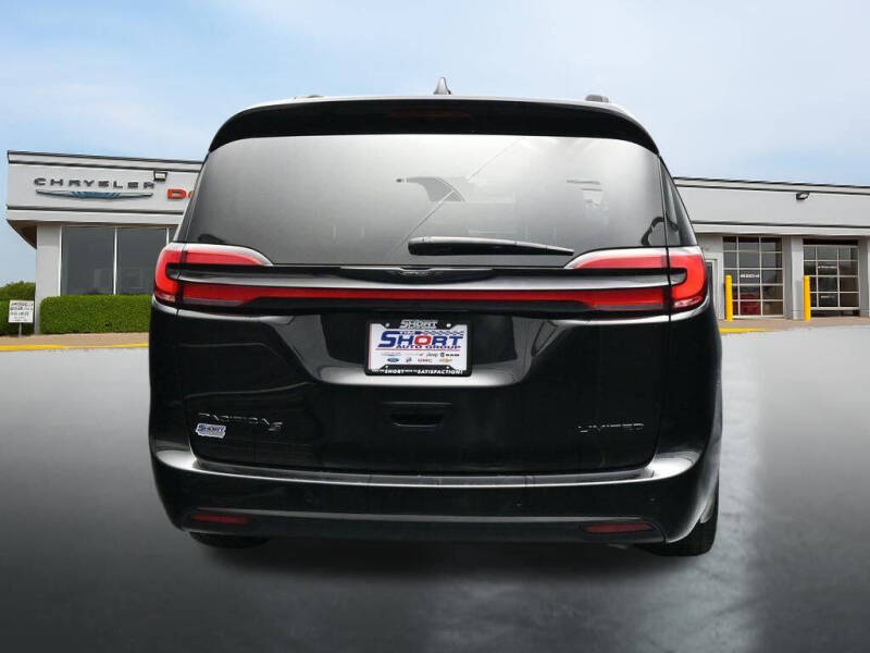 2025 Chrysler Pacifica Limited