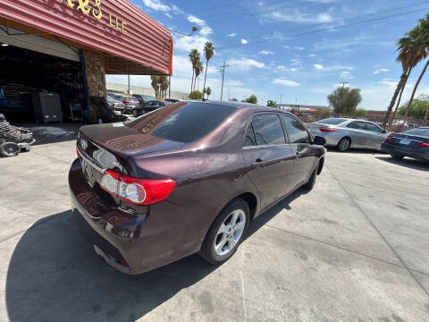 2013 Toyota Corolla LE