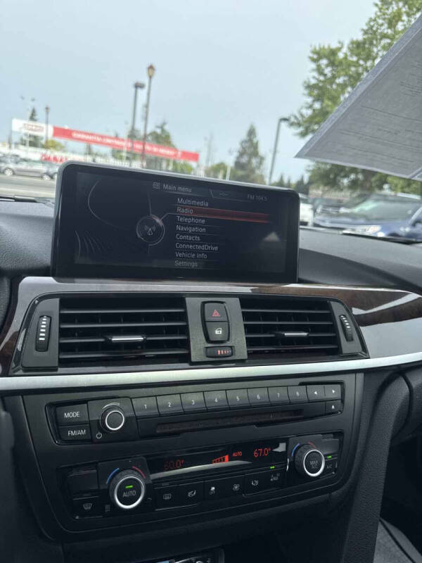 2015 BMW 3 Series 328i