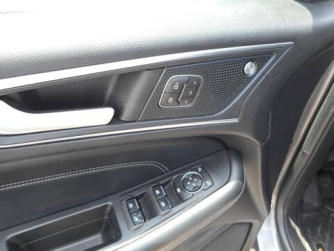 2021 Ford Edge Titanium