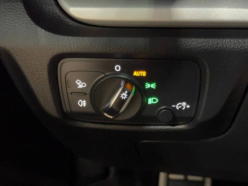 2019 Audi A3 quattro Premium 45 TFSI