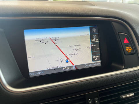 2011 Audi Q5 3.2 quattro Premium Plus