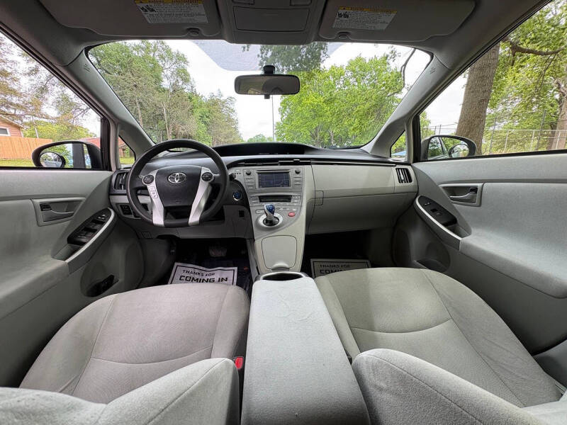 2014 Toyota Prius Two