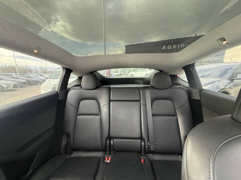 2023 Tesla Model Y Performance