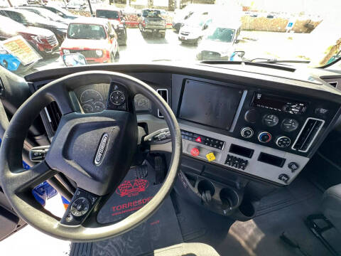 2018 Freightliner Cascadia