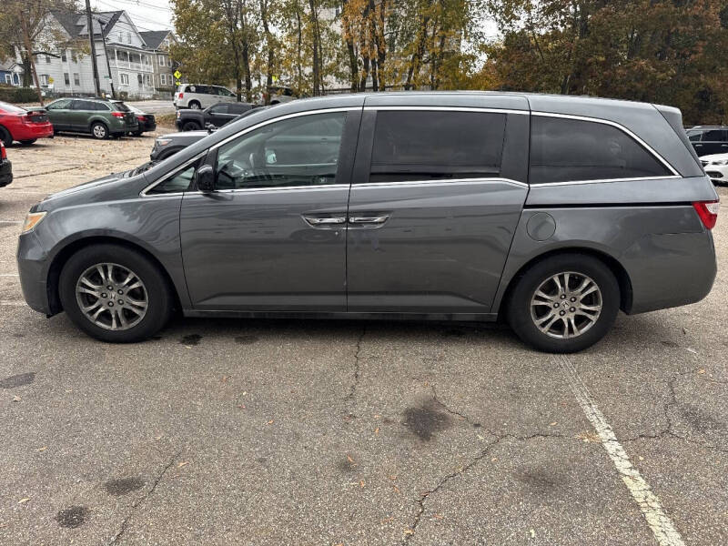 2011 Honda Odyssey EX-L w/DVD