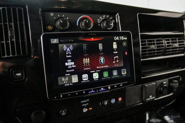 2023 Chevrolet Express 2500