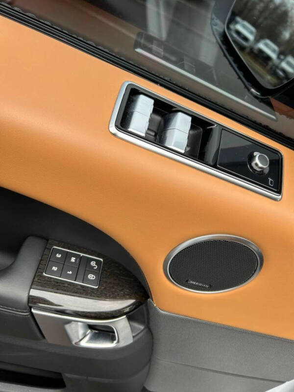 2020 Land Rover Range Rover Sport P525 HSE Dynamic