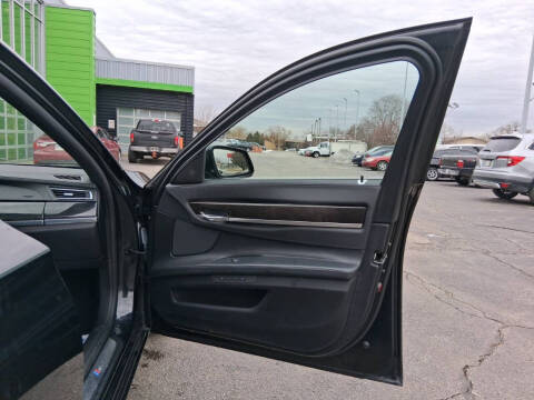 2012 BMW 7 Series 750Li xDrive