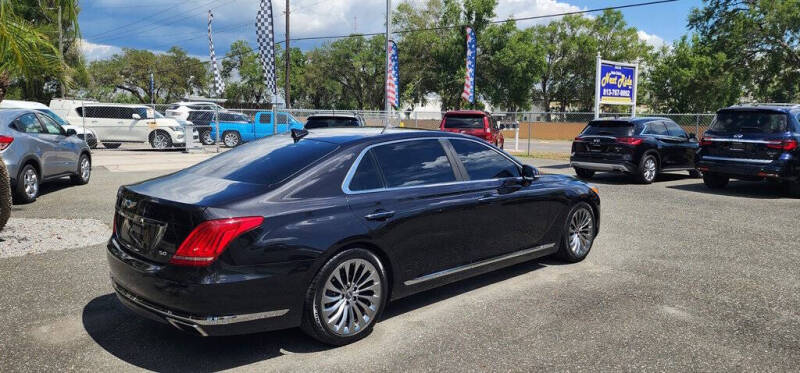 2018 Genesis G90