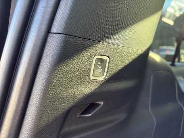 2025 Jeep Wagoneer L Series II