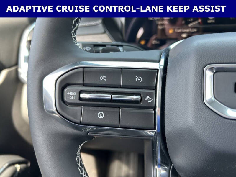 2025 GMC Acadia Denali