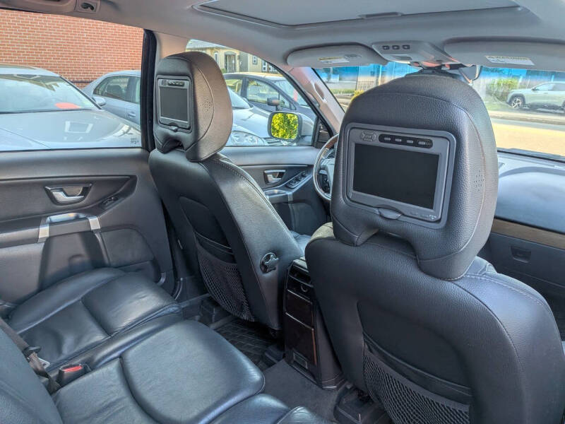 2010 Volvo XC90 3.2