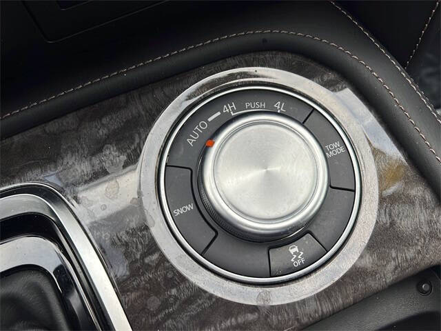 2024 Nissan Armada Platinum