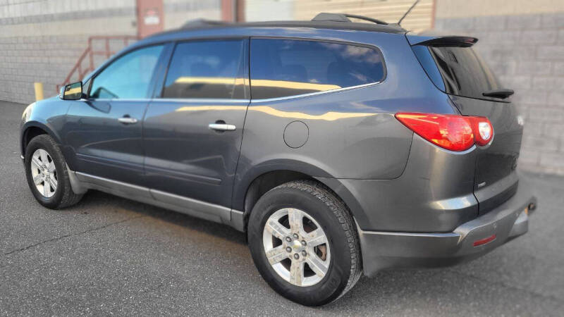 2011 Chevrolet Traverse LT