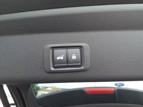 2023 Mitsubishi Outlander PHEV 40th Anniversary