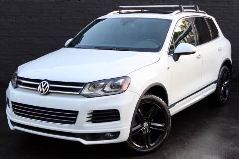 2014 Volkswagen Touareg for sale at Kings Point Auto in Great Neck NY