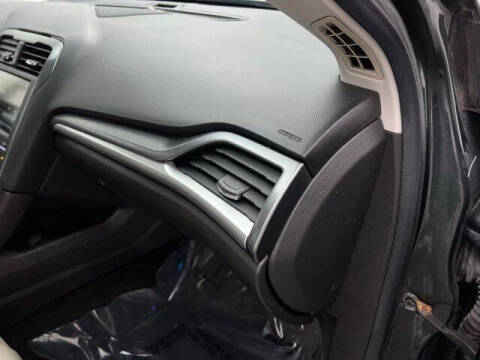 2015 Ford Fusion Energi Titanium