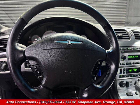 2005 Ford Thunderbird Deluxe
