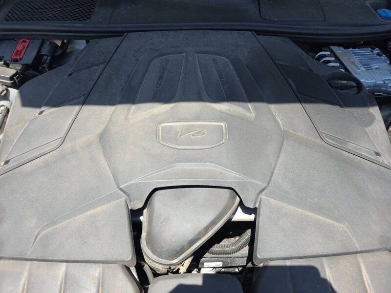 2025 Porsche Cayenne
