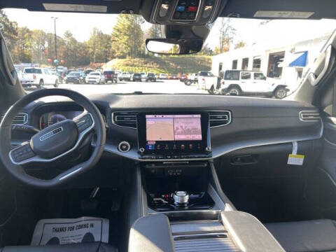 2025 Jeep Wagoneer Carbide