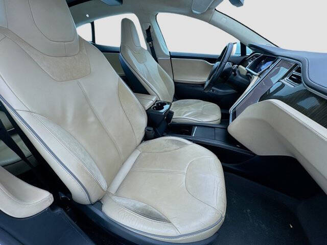 2013 Tesla Model S Performance