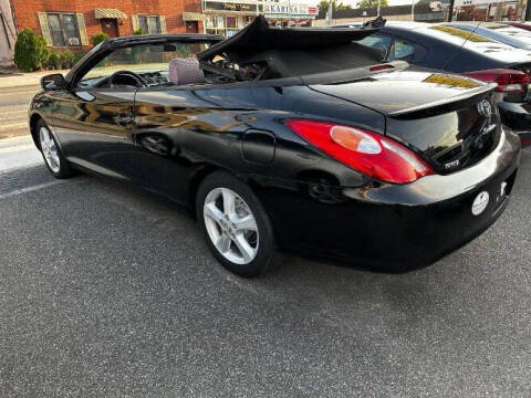 2005 Toyota Camry Solara SE