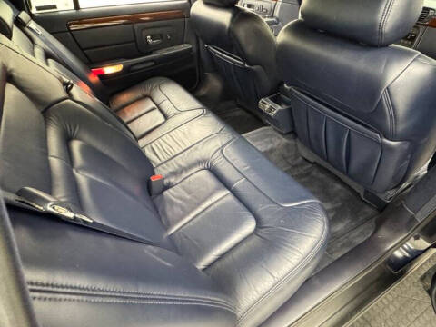 1997 Cadillac DeVille D'elegance