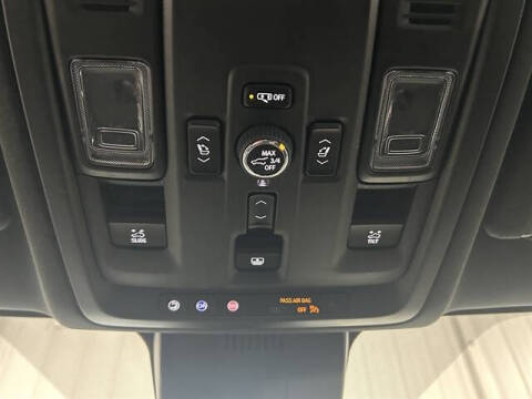 2025 GMC Yukon XL Elevation