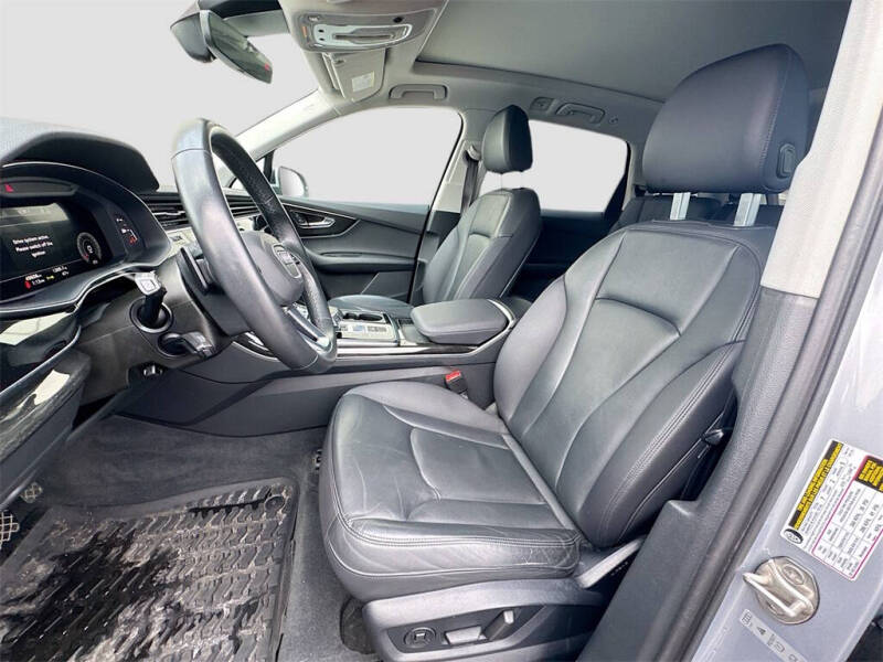 2022 Audi Q7 quattro Premium 55 TFSI