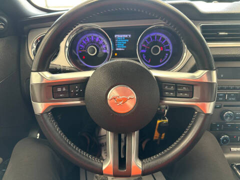2013 Ford Mustang V6 Premium