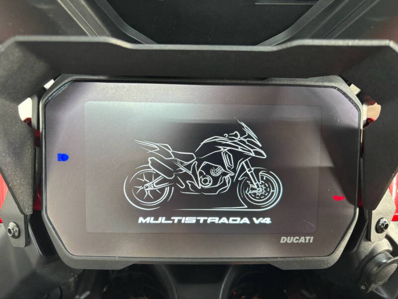 2022 Ducati Multistrada V4s