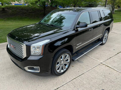 2015 GMC Yukon XL for sale at Raptor Motors in Chicago IL
