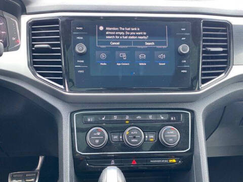 2023 Volkswagen Atlas Cross Sport V6 SEL Premium R-Line 4Motion