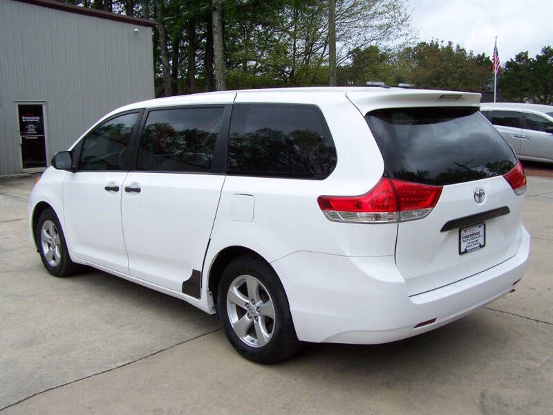 2013 Toyota Sienna L 7-Passenger