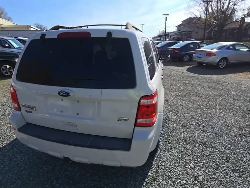 2010 Ford Escape XLT