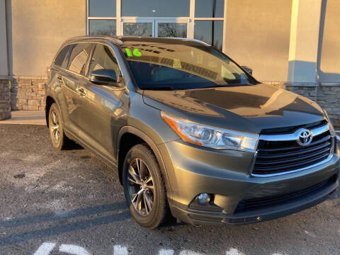 2016 Toyota Highlander XLE