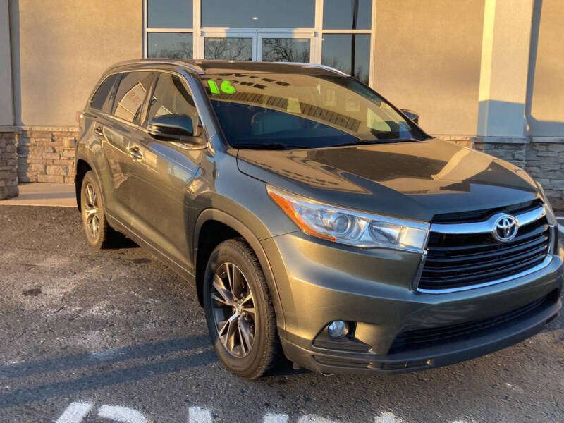 2016 Toyota Highlander XLE