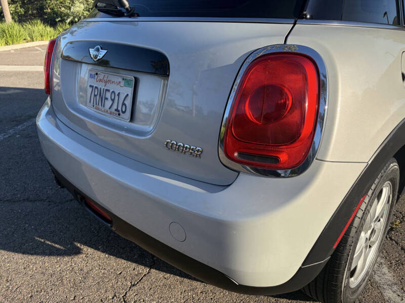 2016 MINI Hardtop 4 Door Cooper