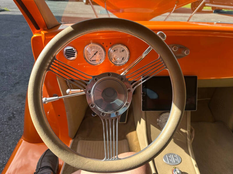 1939 Ford Super Deluxe
