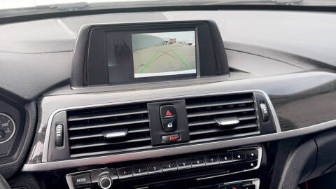 2018 BMW 3 Series 330i xDrive