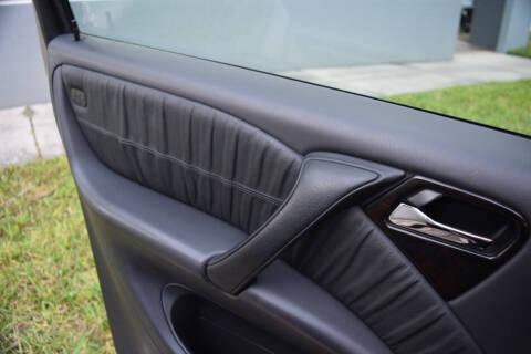 2005 Mercedes-Benz M-Class ML 350