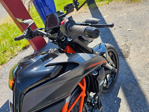 2023 KTM 390 Duke