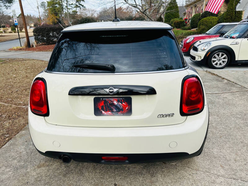 2016 MINI Cooper Base photo 9