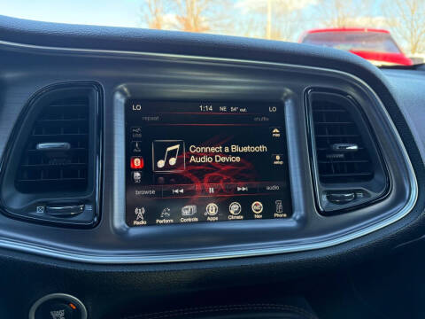 2015 Dodge Challenger R/T Plus Shaker