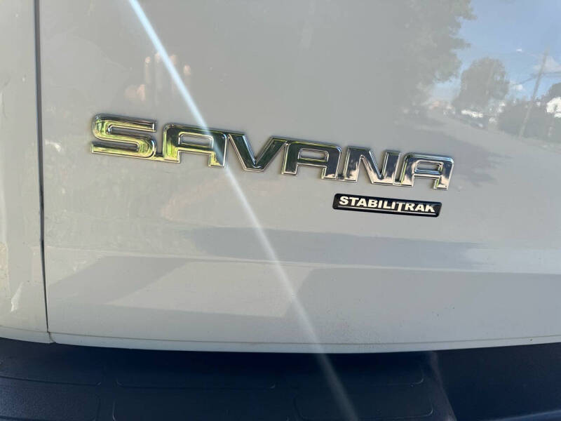 2016 GMC Savana 2500